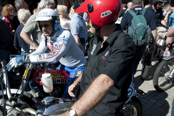 Attached Image: 01May2011_7251.gif