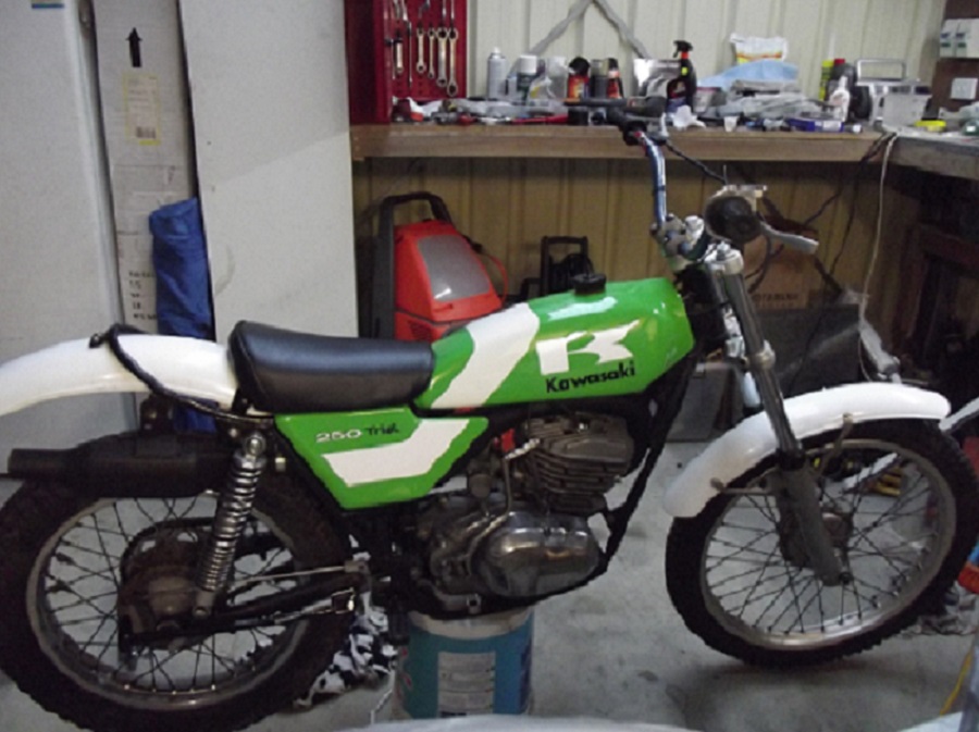 KT 250 1975