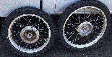 Roues.gif.540f64a9e5f75fd5d022e5610de61b79.gif