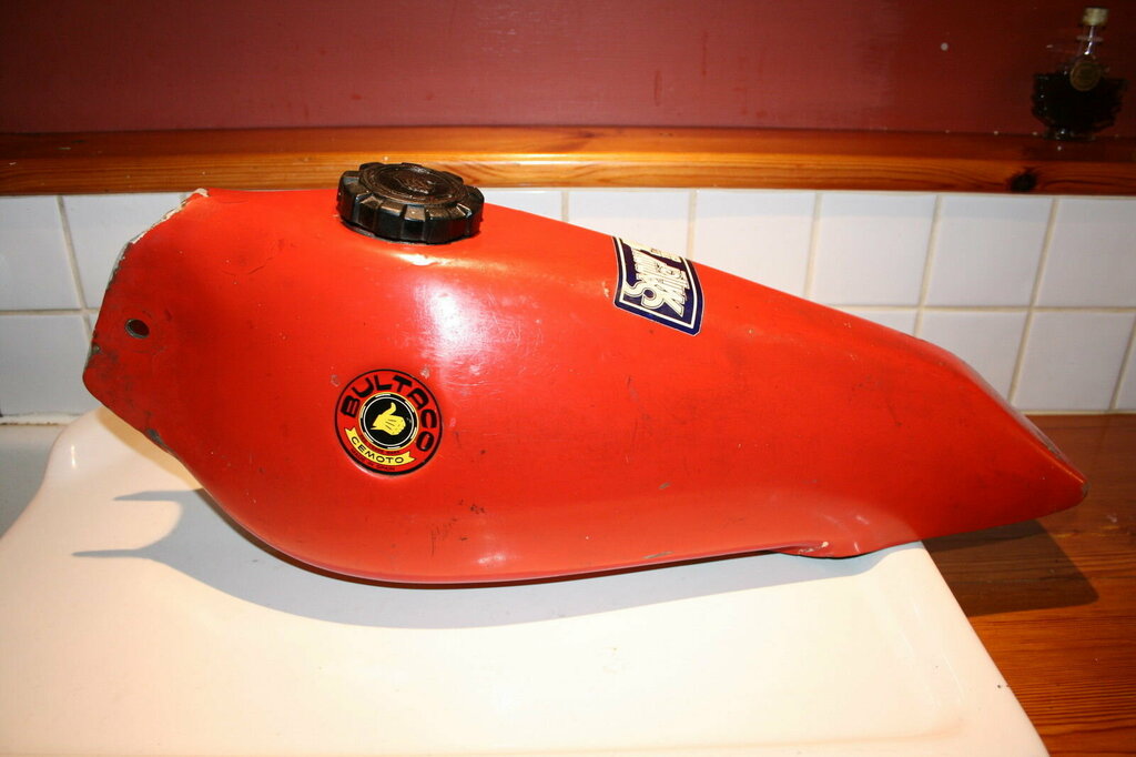 Bultaco aluminium tank.JPG