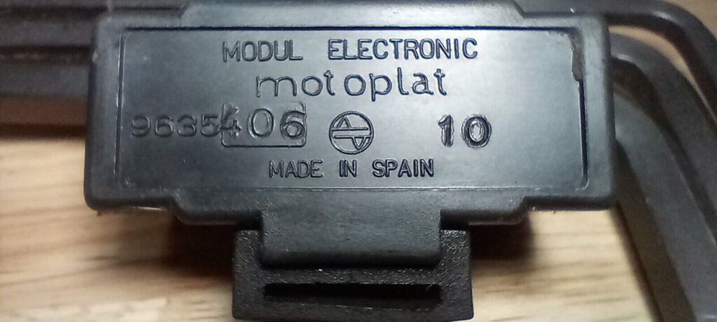 Motoplat ignition part no. M02812100.jpg