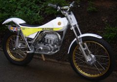 Bultaco Sherpa white 02