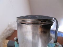 Piston