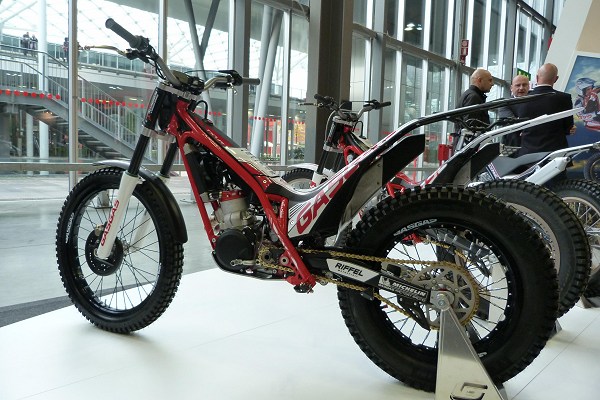 2013 proracing milan 1