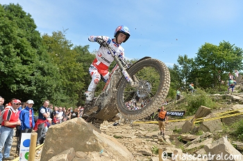 iwan roberts uk world trial back on