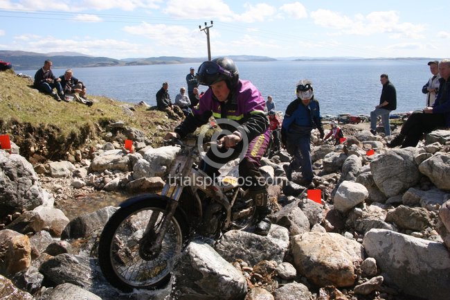 Duncan_Mitchell_Meall_Nam_Each_2006_SDT.JPG