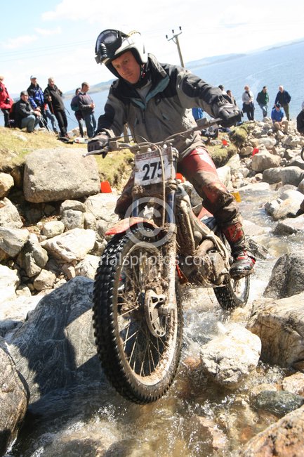 Ian_Strickland_Meall_Nam_Each_2006_SSDT.JPG